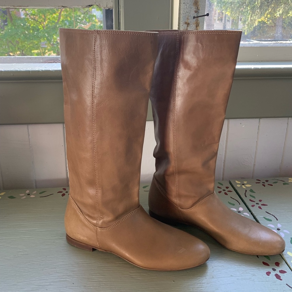 Tan Leather Boots - Le Chateau